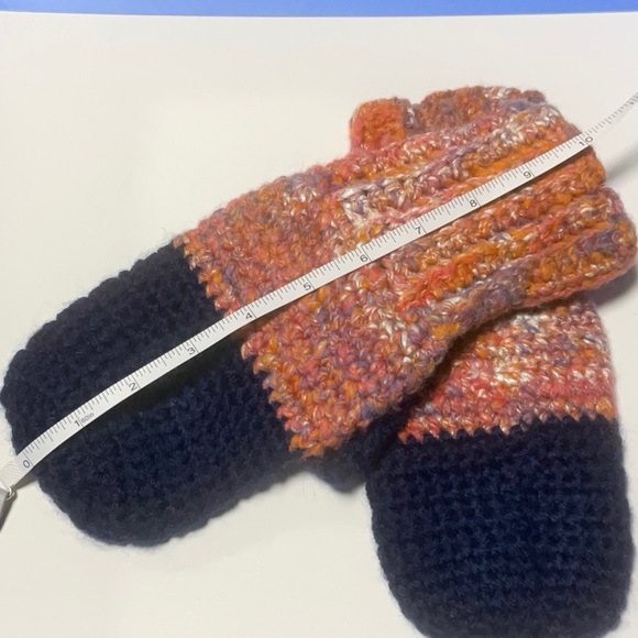 Handmade Mittens - Picture 6 of 6